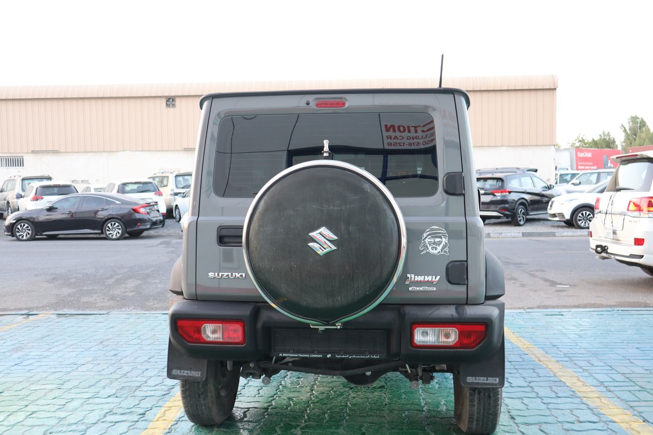 Suzuki Jimny 2.0L Brand New Condition Excellent Drive GCC