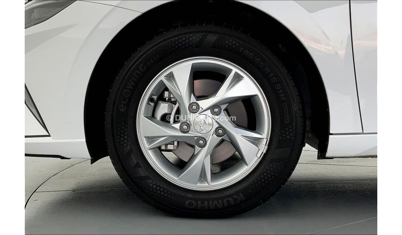 Hyundai Elantra Smart