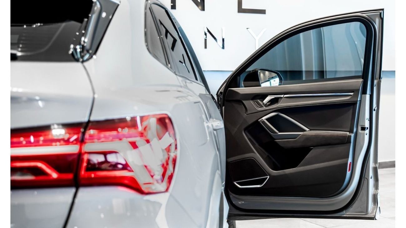 أودي RSQ3 2023 Audi RSQ3, 2025 Audi Warranty, 2027 Audi Service Contract, Low KMs, GCC