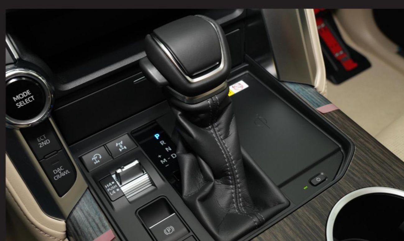 Toyota Land Cruiser VX 3.3L