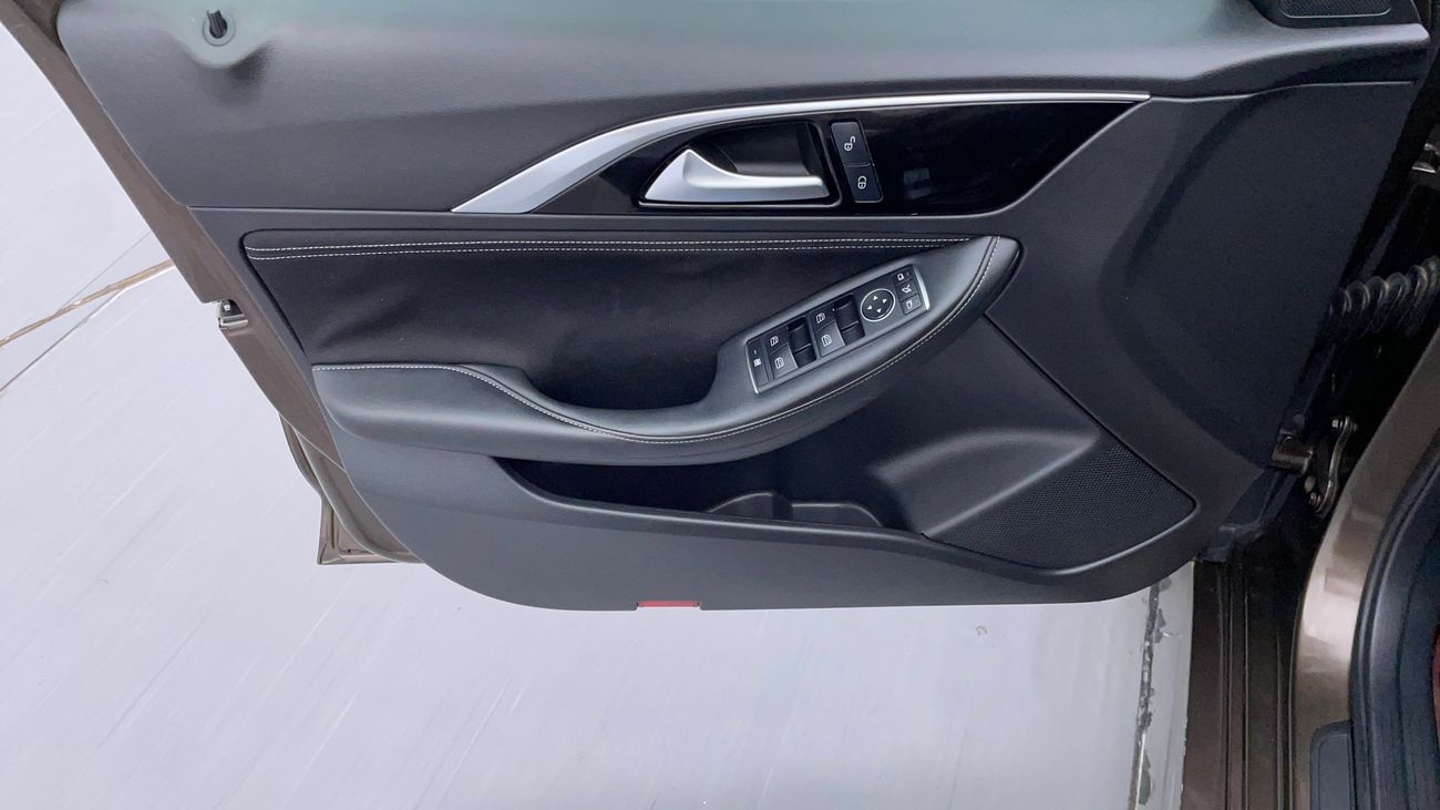 Infiniti Q30 STD 1.6 | Zero Down Payment | Free Home Test Drive