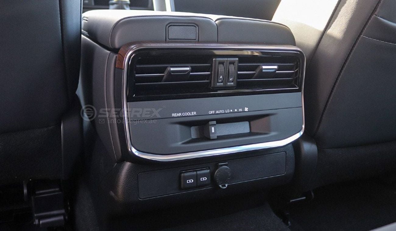 تويوتا لاند كروزر 2025 Model Toyota Land Cruiser (LC300) GXR High, 4.0L Petrol 4WD 6A/T