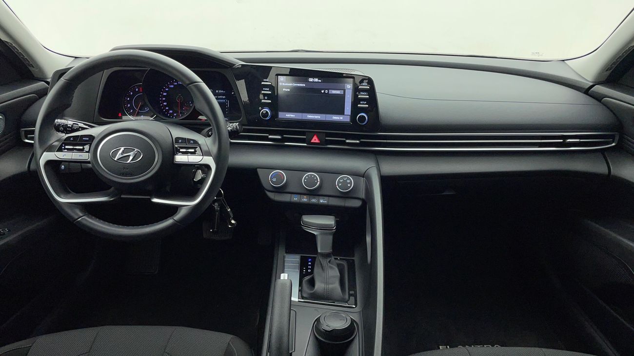 هيونداي إلانترا COMFORT 1.6 | بدون دفعة مقدمة | اختبار القيادة في المنزل