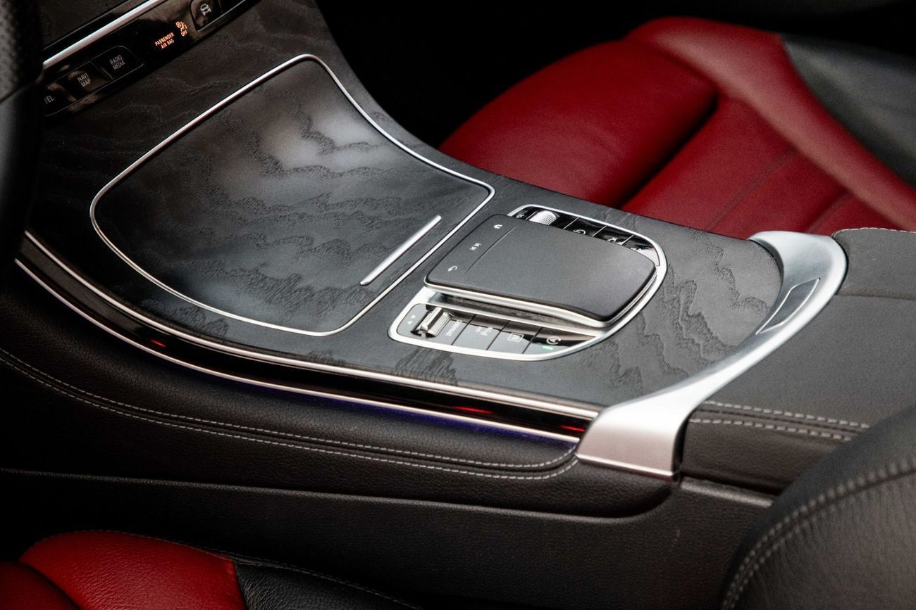 مرسيدس بنز GLC كوبيه 200 GLC 200 AMG Coupe | 2,742 P.M | 0% Downpayment | Perfect Condition!