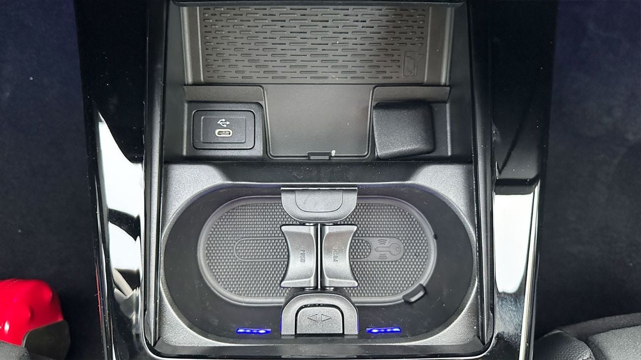 مرسيدس بنز CLA 200 Mercedes-Benz CLA 200 2026 Full options AMG Package 0 km Agency Warranty Mercedes-Benz CLA 200