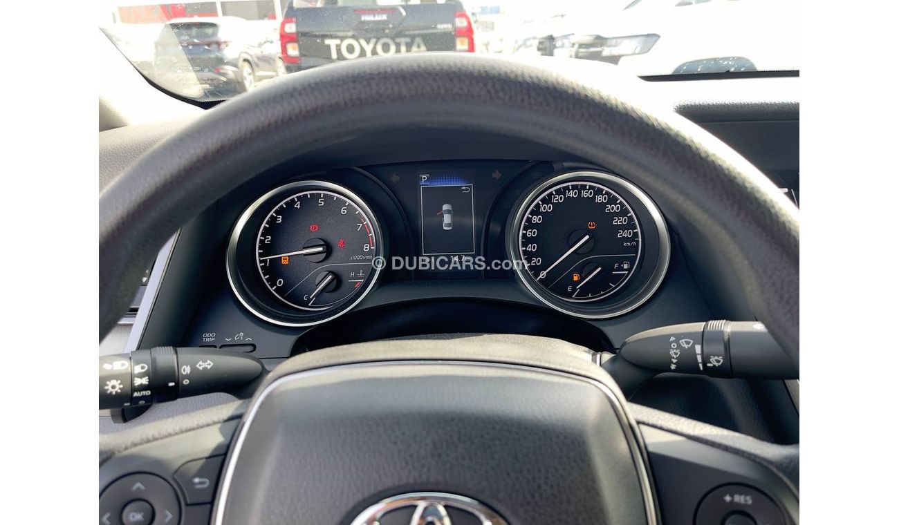 تويوتا كامري 2.5L Petrol, LE Basic , Black 2023MY
