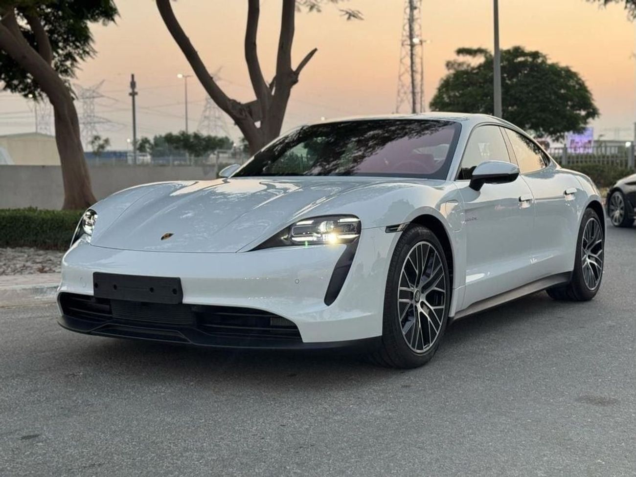 Porsche Taycan STANDARD