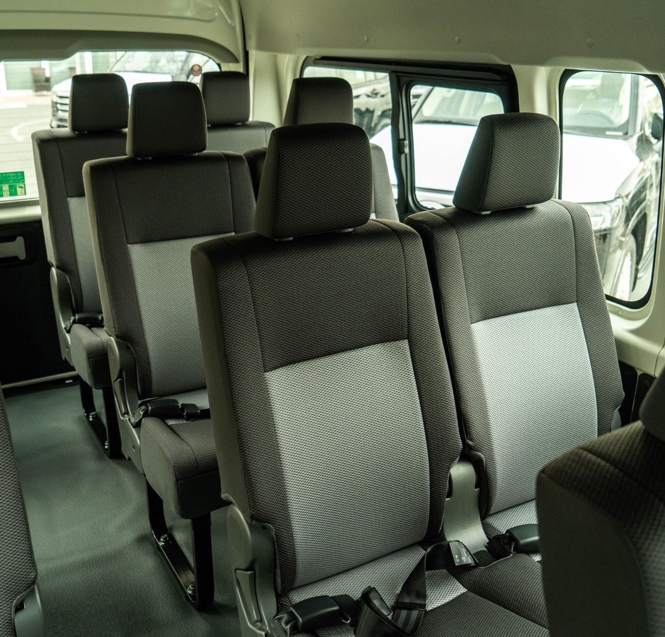 Toyota Hiace Hiace 2.8 Diesel || MT || 2026