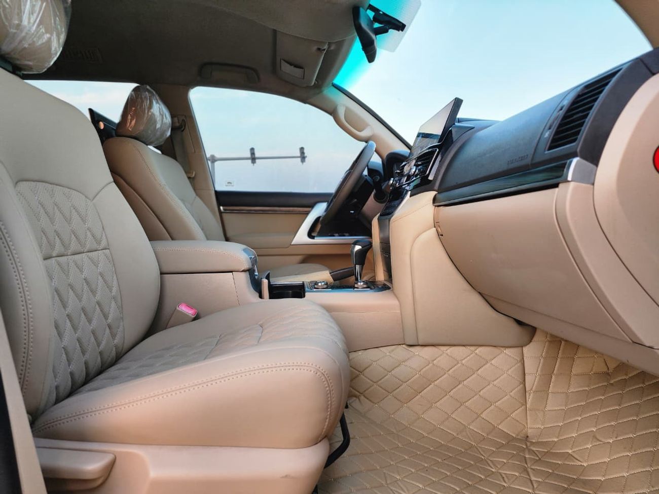 تويوتا لاند كروزر GXR V6 MODEL 2014 UPGRADE 2024