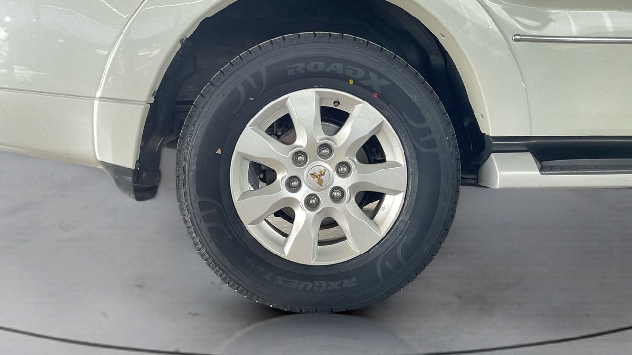 Mitsubishi Pajero GLS Highline 3.8L (274 HP) GLS Highline | Guaranteed Warranty | 0 Down Payment