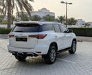 Toyota Fortuner Toyota Fortuner 2023 Model VXR 4.0L v6 full option petrol Engine Colour White push start Transmissio