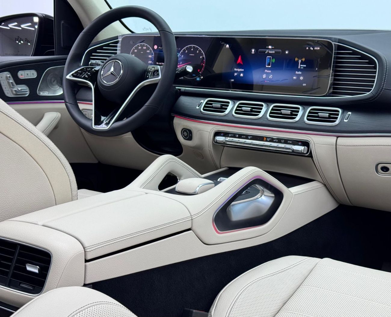 مرسيدس بنز GLE 450 Premium + 3.0L (389 HP) *Brand New* 2025 Mercedes Benz GLE450 Premium Plus, 2030 Mercedes Warranty,