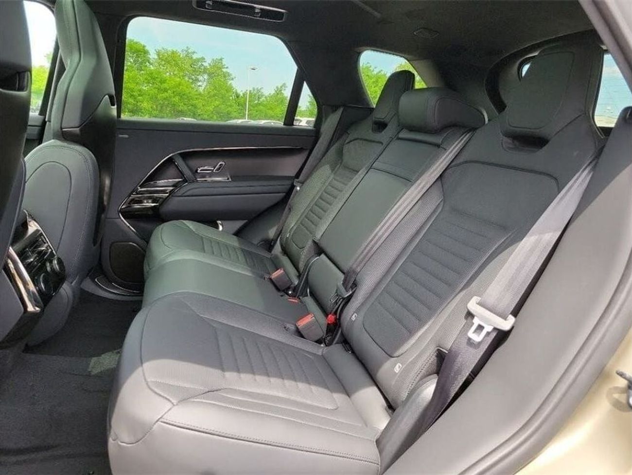 Land Rover Range Rover Sport SV Edition One Carbon Bronze  P635  * Export Price*