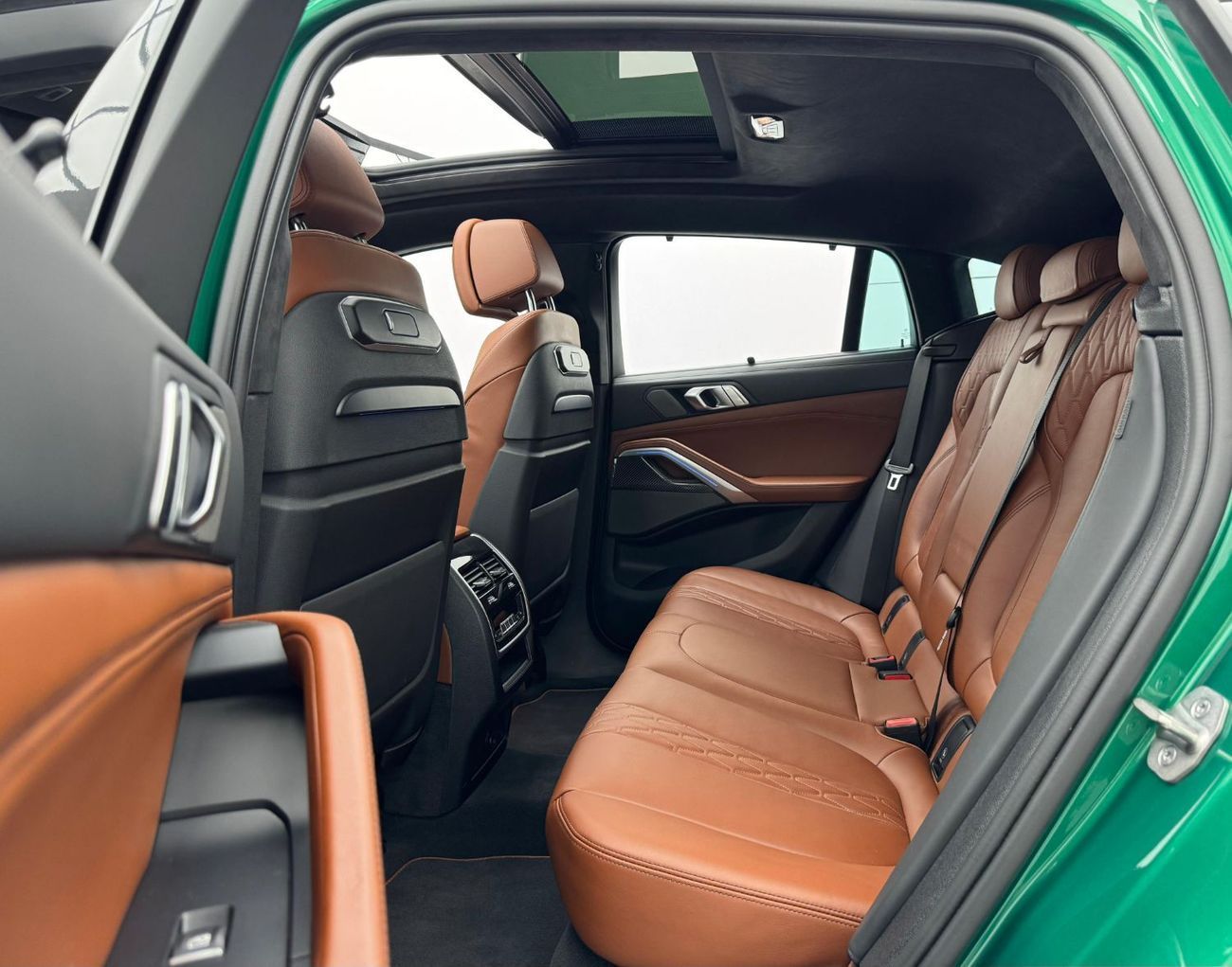 BMW X6 2024 BMW X6 M60i xDrive, Full PPF, 2028 BMW Agency Warranty & Service Contract, Agency FSH, GCC