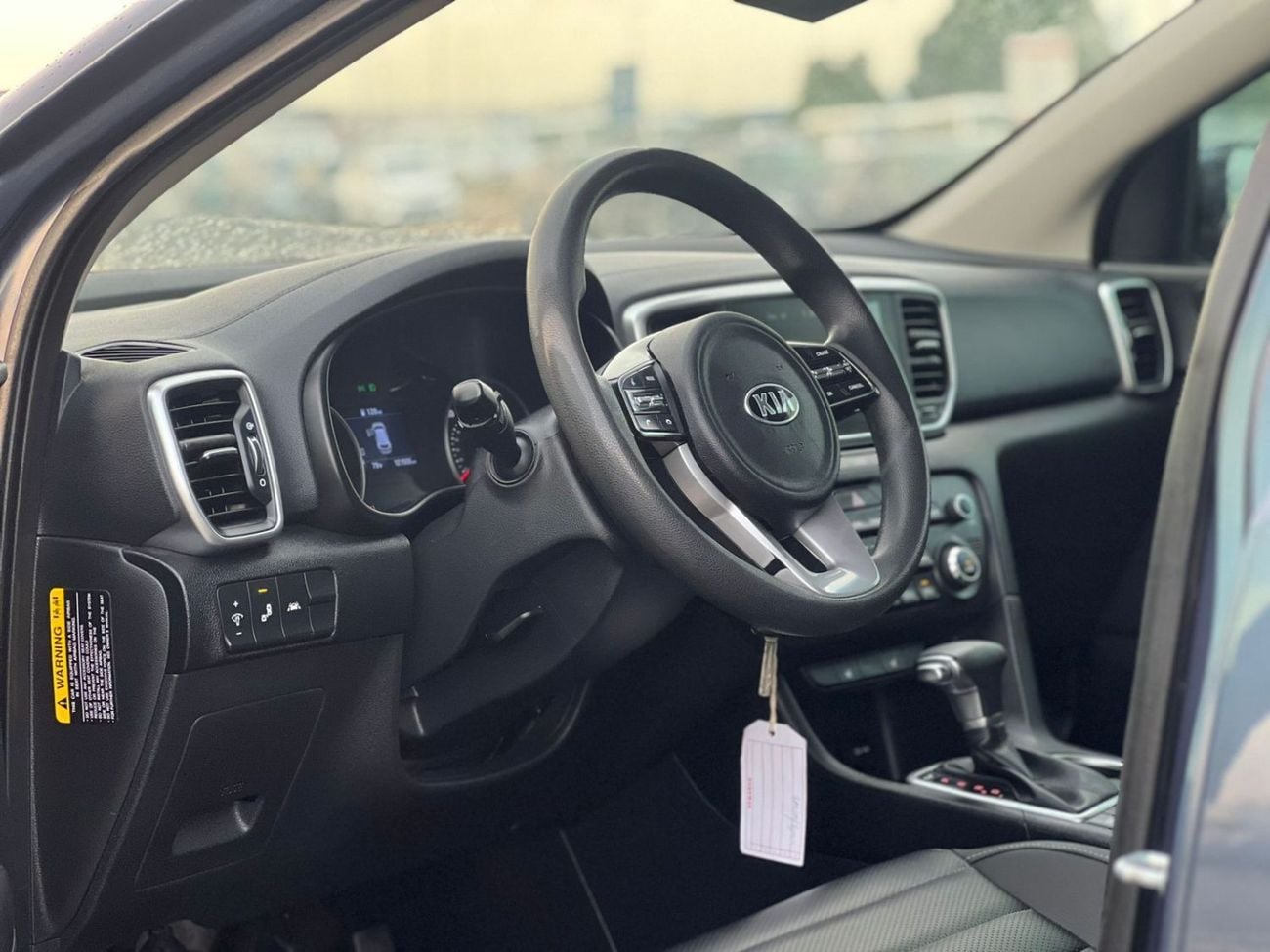 Kia Sportage 2020 Kia Sportage LX Mid - option - 2.4L V4 - AWD 4x4 - Rear Camera - Leather Seat - 2 keys