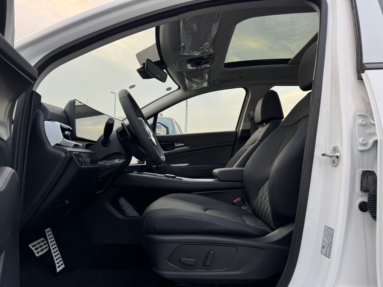كيا سبورتيج 2.0L Petrol Turbo 4WD 2025 Export Price @ 90,000 AED