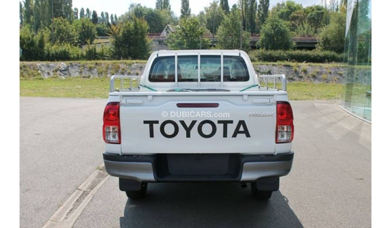Toyota Hilux Diesel 3.0L MT 5L Basic Option best price !