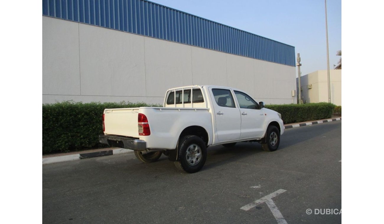 Toyota Hilux TOYOTA HILUX 2012 DIESEL 4X4 GULF SPACE