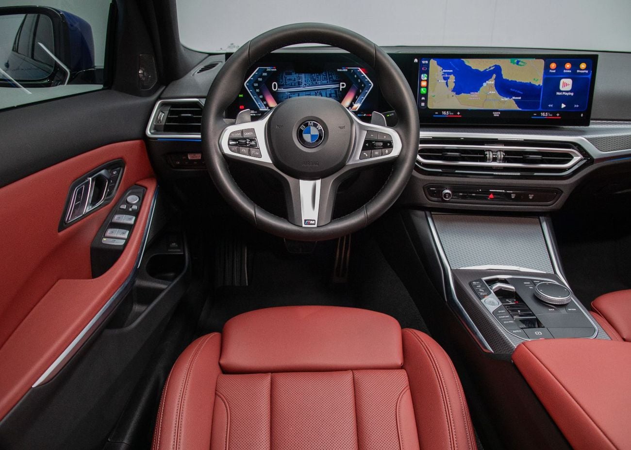 BMW 330i M SPORT