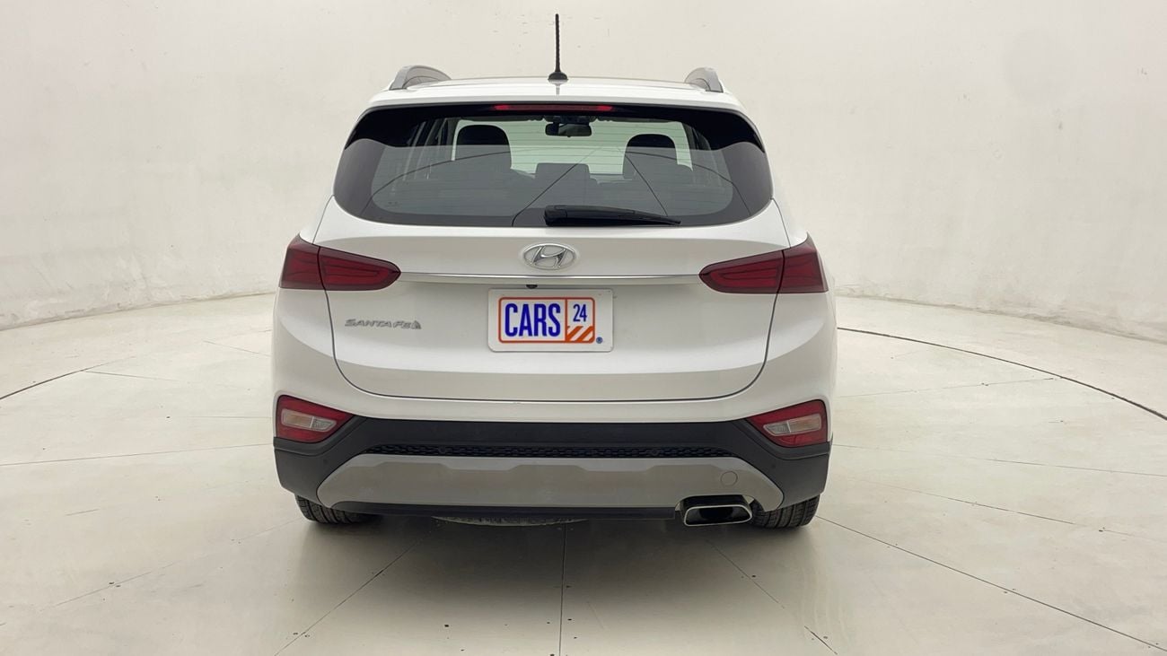 Hyundai Santa Fe GLS 2.4 | Zero Down Payment | Home Test Drive