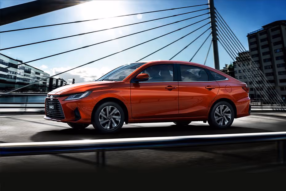 Toyota Yaris exterior - Side Profile