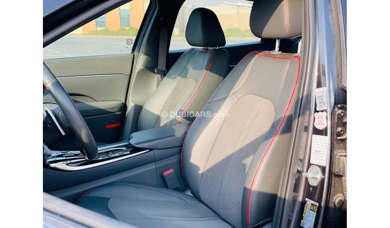 هيونداي سوناتا Base