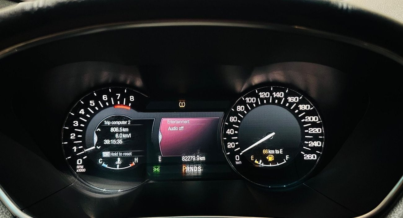 Lincoln MKX BASE