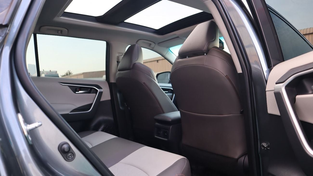 تويوتا راف ٤ 2.5L Adventure