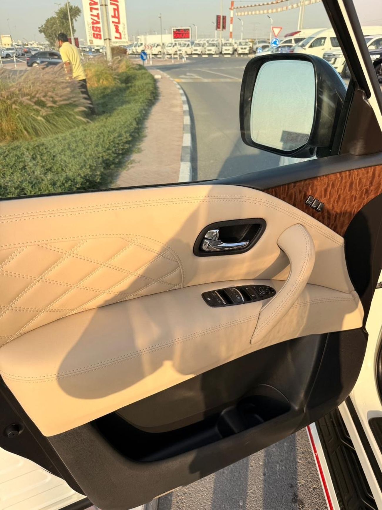 Nissan Armada Full option 360 camera, Nismo