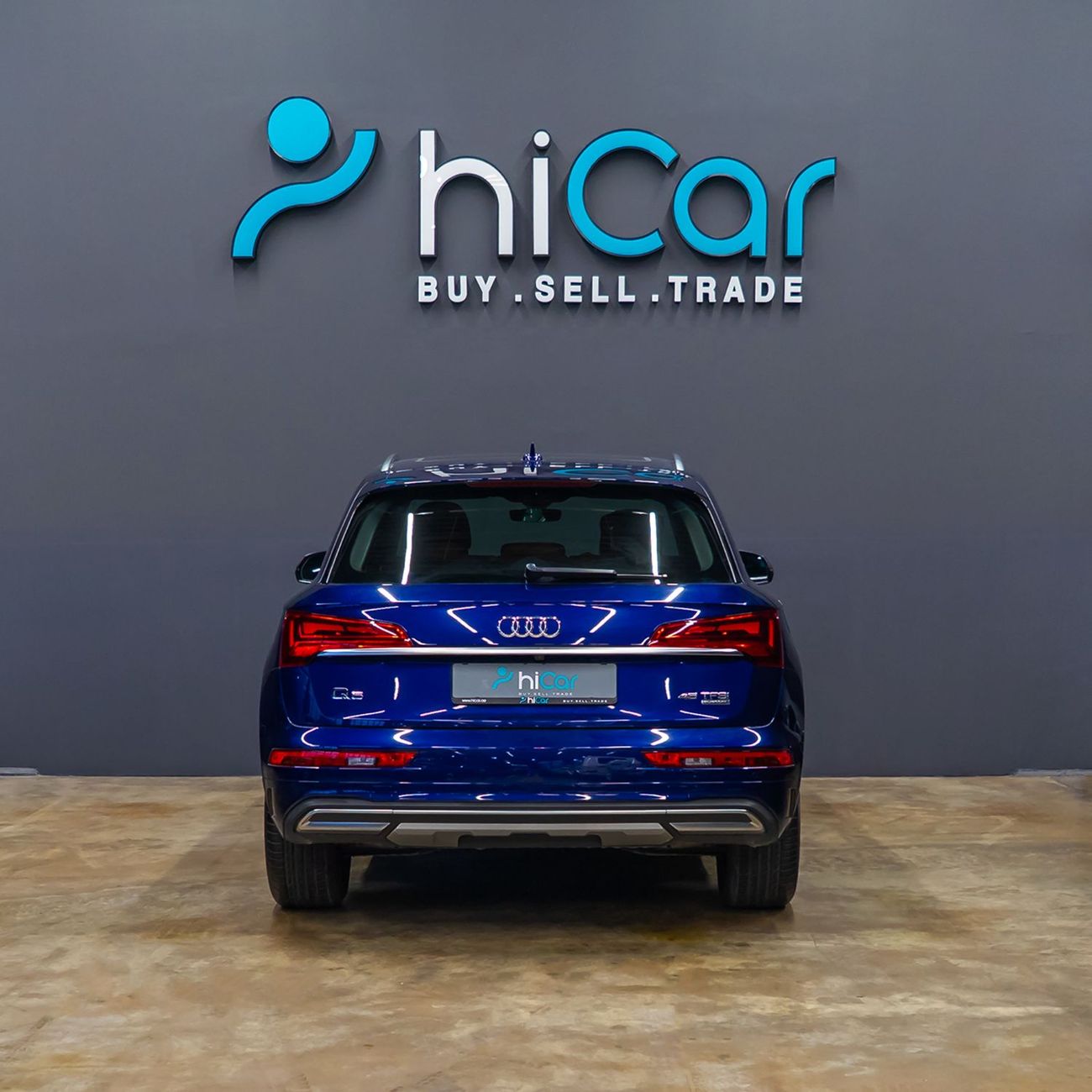 Audi Q5 45 TFSI Quattro 2.0L AED 2,394 pm • 0% Downpayment • Audi Q5 45TFSI Quattro • 1 Year Warranty