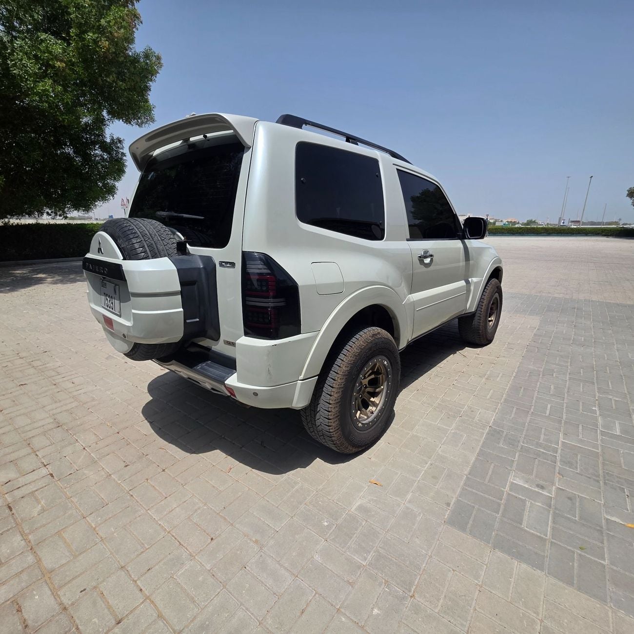 ميتسوبيشي باجيرو GLS HIGHLINE