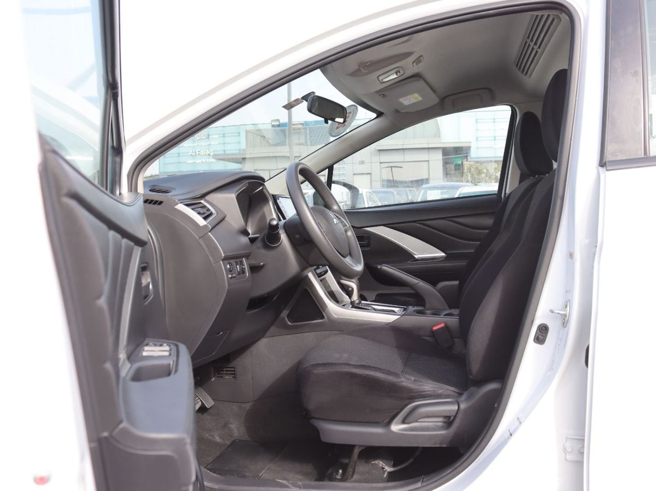 ميتسوبيشي إكسباندر ميتسوبيشى إكسبندر- خليجى - 2023 - بدون حوادث -  -محرك 1.5-عدد7 مقاعد- بحاله ممتازه