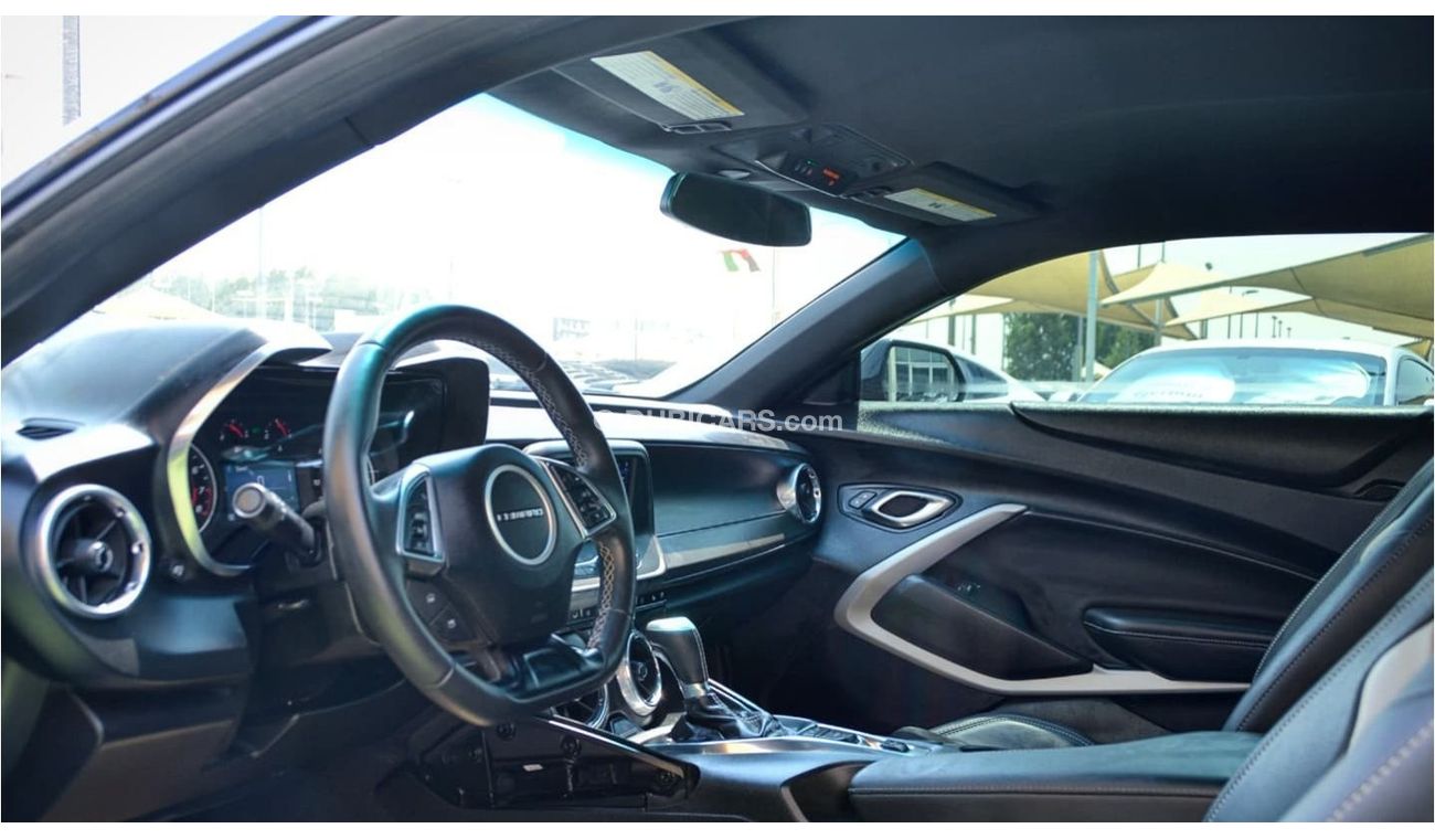 شيفروليه كامارو CAMARO RS/2020/ZL1 BODY KIT/CUSTOMIZED INTERIOR/LOW MILEAGE