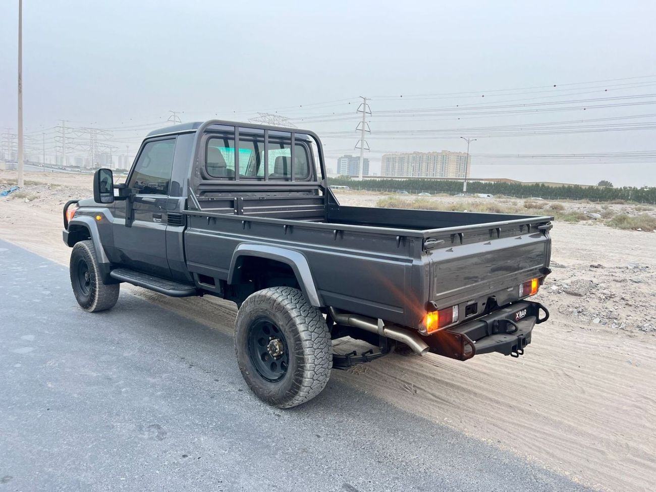 Toyota Land Cruiser Pick Up