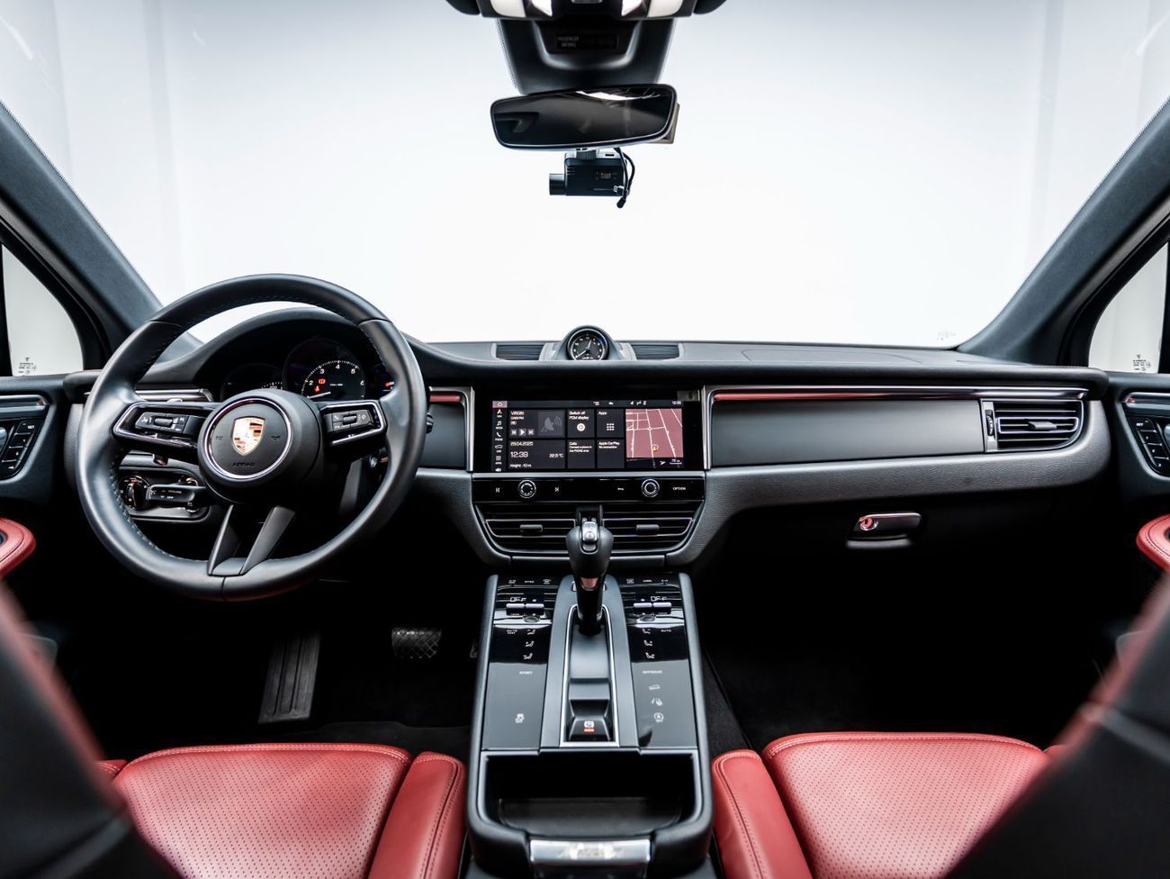 بورش ماكان Std 2.0L (252 HP)