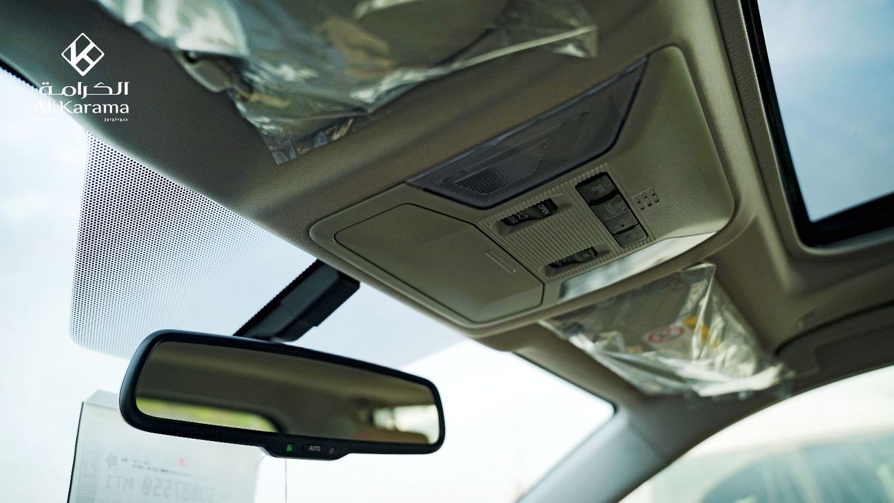 Toyota RAV4 2.0L |  XLE | AWD |  Sunroof | Rear Camera | Power Boot | 18' Alloy Wheels | GCC Specs