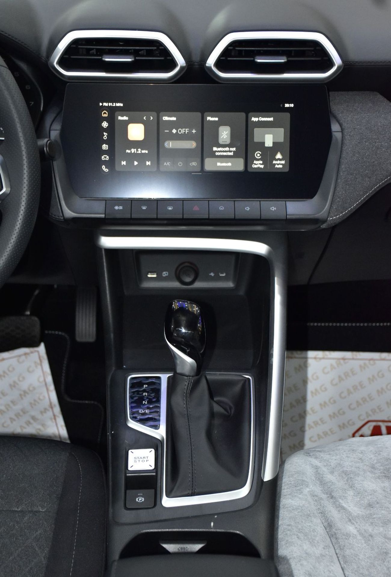 MG ZS EXCELLENT DEAL for our MG ZS 1.5L ( 2025 Model ) in White Color GCC Specs