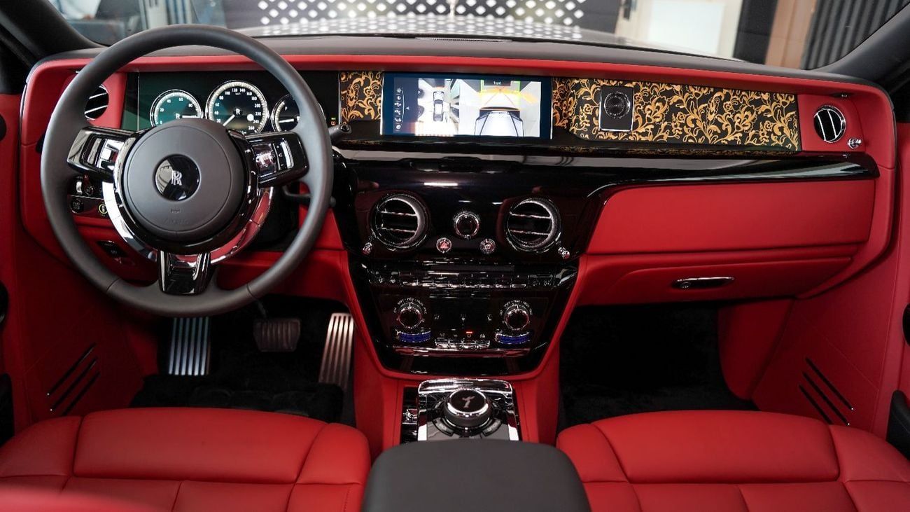 رولز رويس فانتوم Rolls-Royce Phantom “La Gondola” - (2023, 1-of-1)