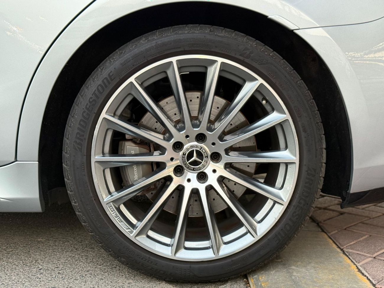 مرسيدس بنز S 580