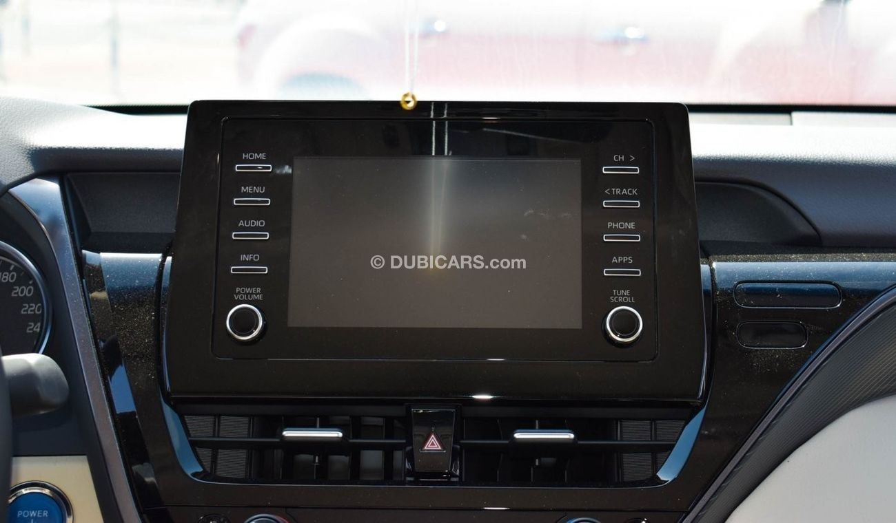 Toyota Camry GLE (( Hybrid )) 2.5L Petrol White color 4cyl , A/T, 4X2 FWD