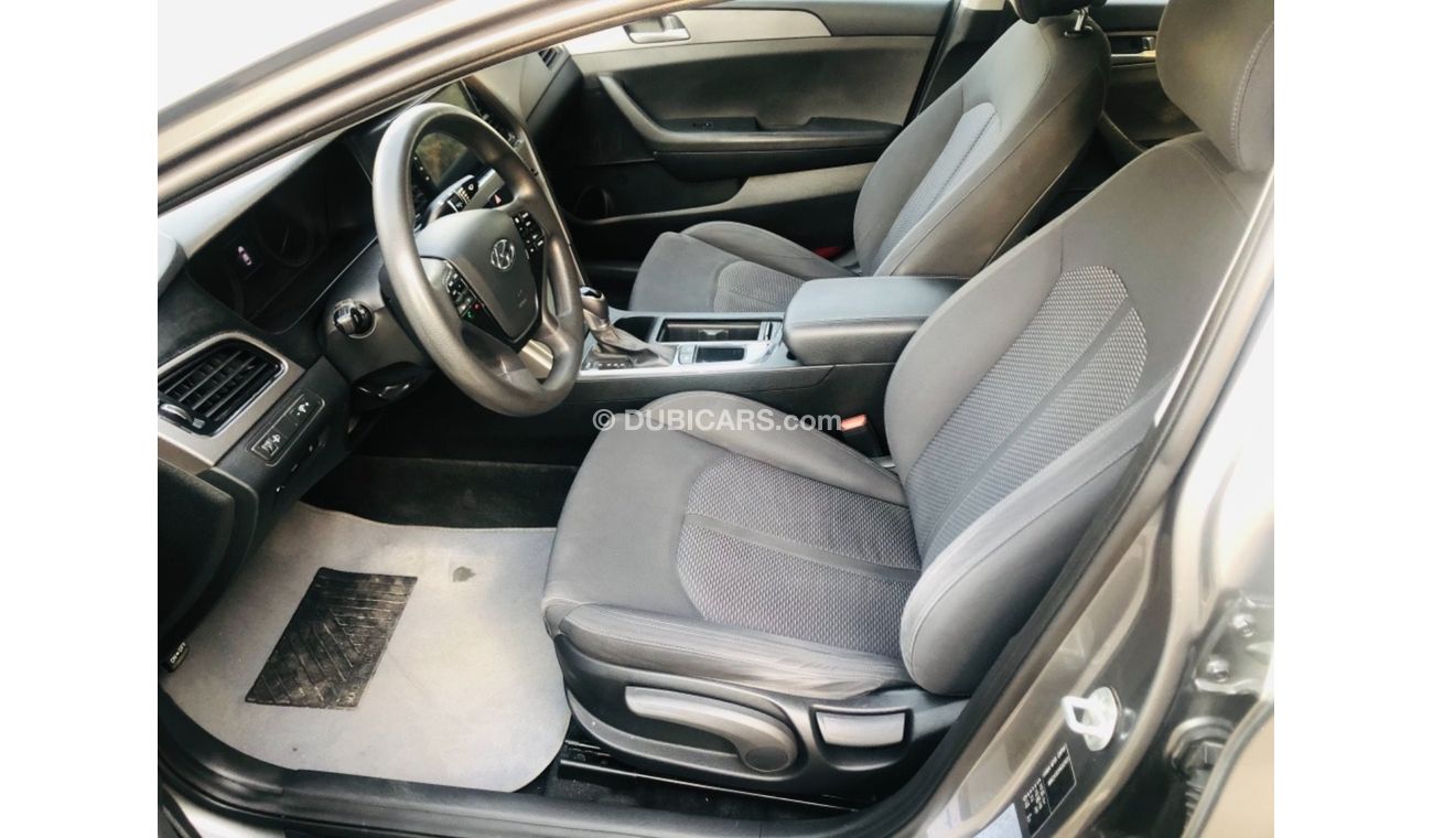 Hyundai Sonata SE Model 2017 GCC CAR PERFECT CONDITION INSIDE AND OUTSIDE FULL ELECTRIC CONTROL STEERING CONTROL