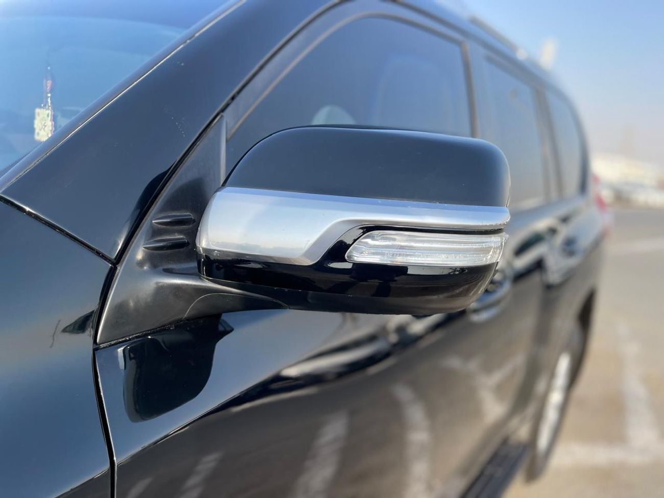 Toyota Prado Agency Maintained Zero Accidents Guarantee VXR LHD 2TR 2.7L V4 Petrol engine Automatic Gear 4WD 7 Se