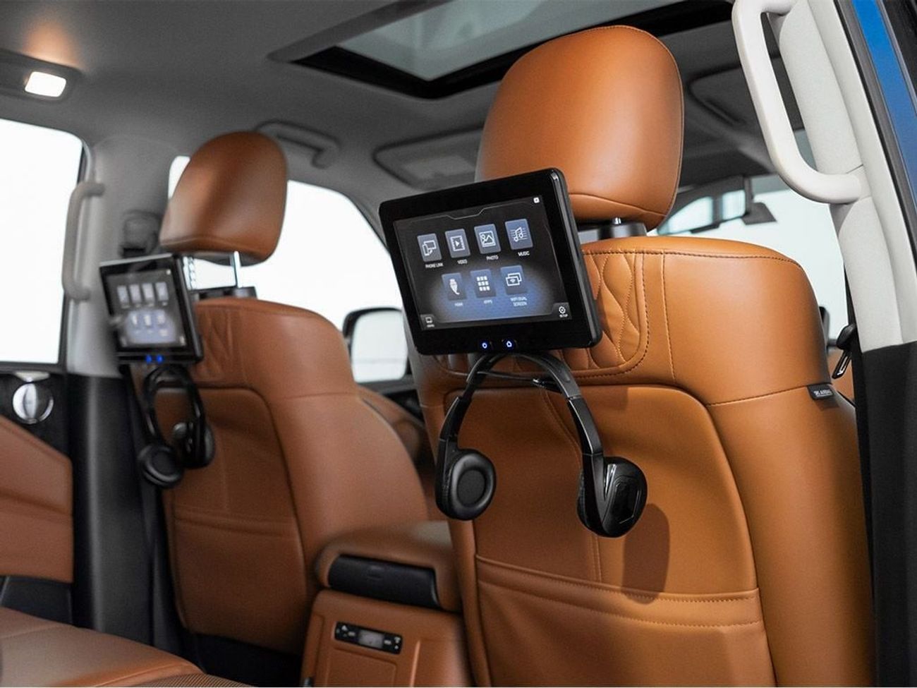 إنفينيتي QX80 Luxe Proactive 5.6L (400 HP)