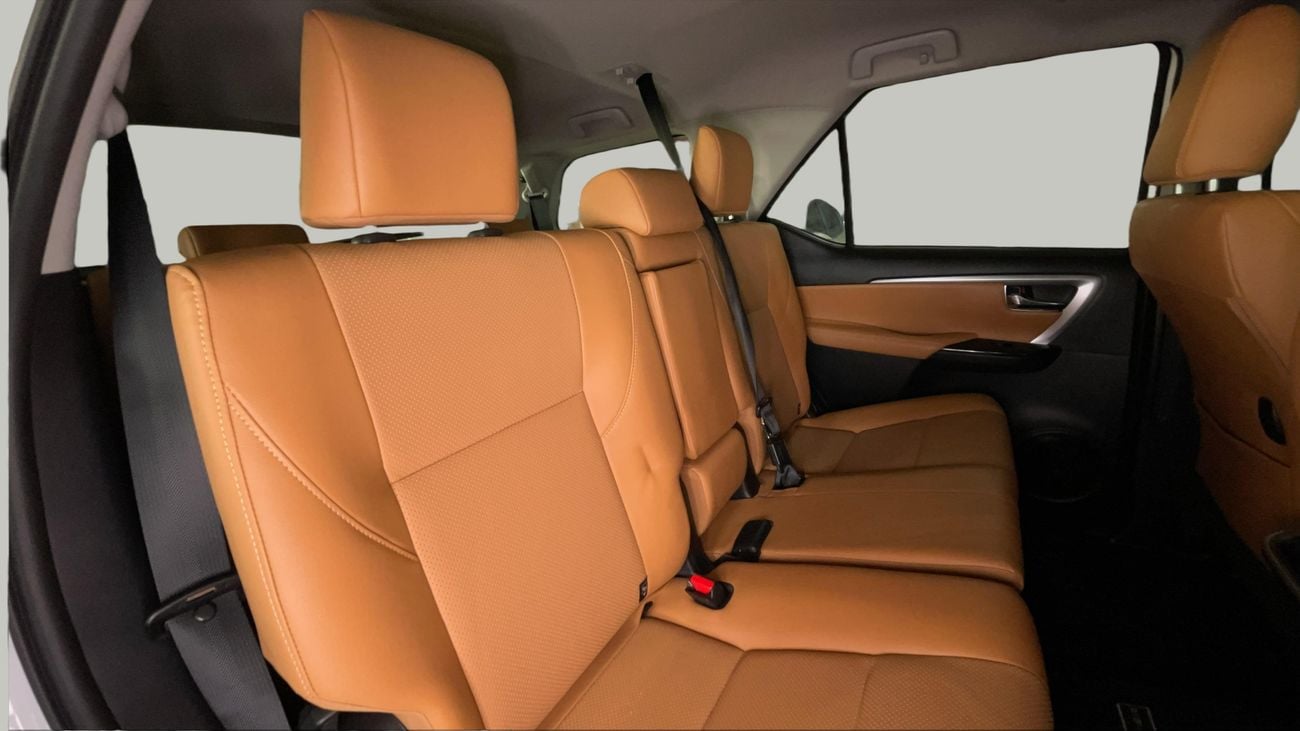 Toyota Fortuner VXR 2025 | AED 2249/Month | 0 DP | 30 Day Return | Warranty | Service History