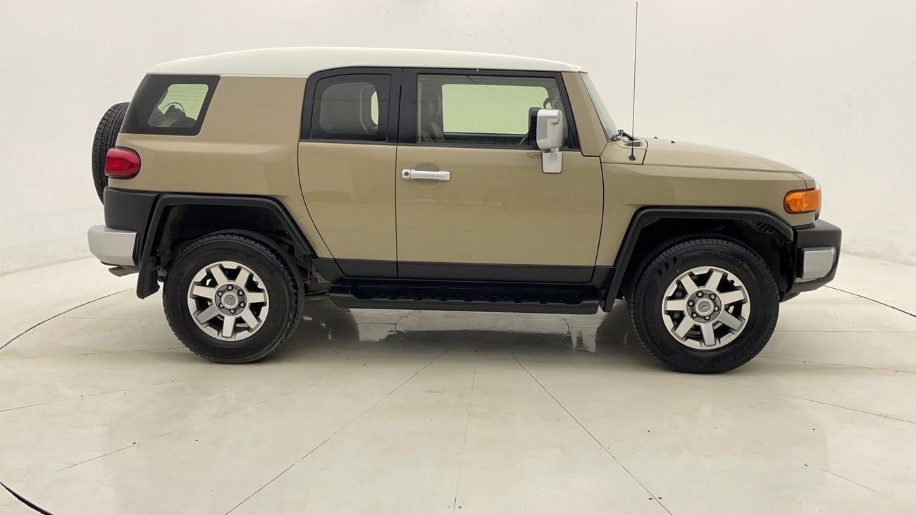 تويوتا إف جي كروزر GXR 4 | بدون دفعة مقدمة | اختبار القيادة في المنزل