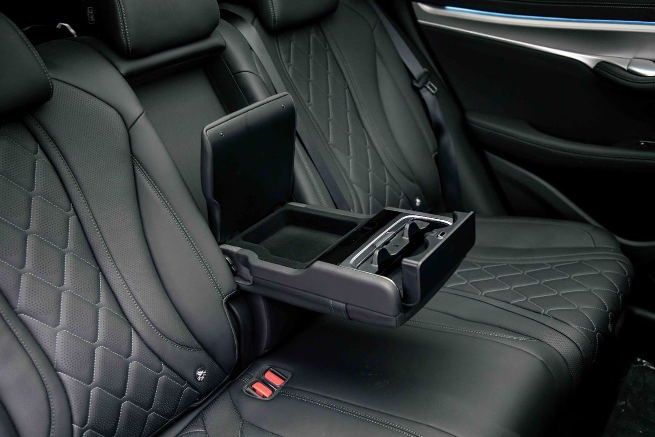 BYD Sealion 7 RWD Intelligent Driving - Grey Inside Black | Export Only