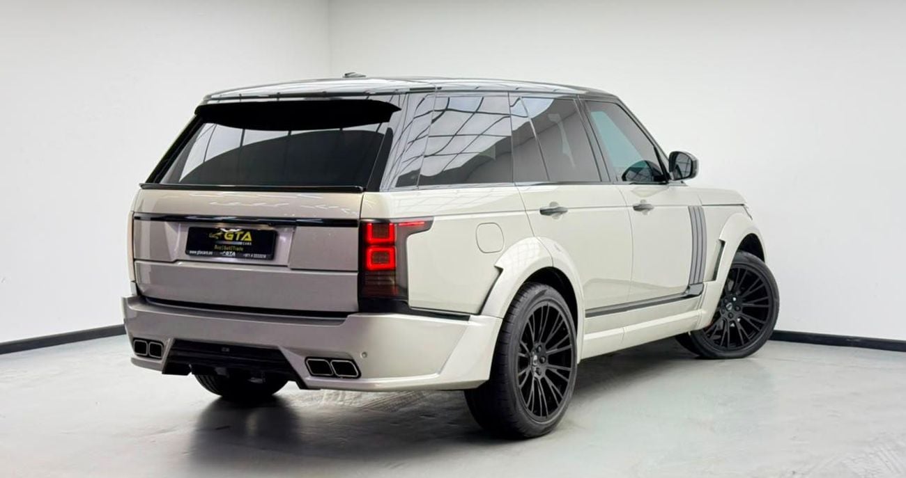Land Rover Range Rover VOGUE 2013 Range Rover Vogue Lumma CLR Original, Just Been Serviced, Excellent Condition, GCC