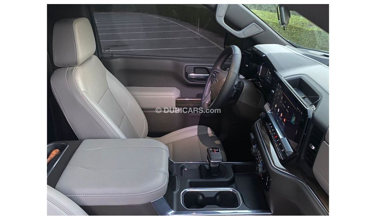 شيفروليه سيلفارادو شيفروليه سيلفرادو تريل بوس 2023 خليجي تشييكات الوكالة داخل الضمان