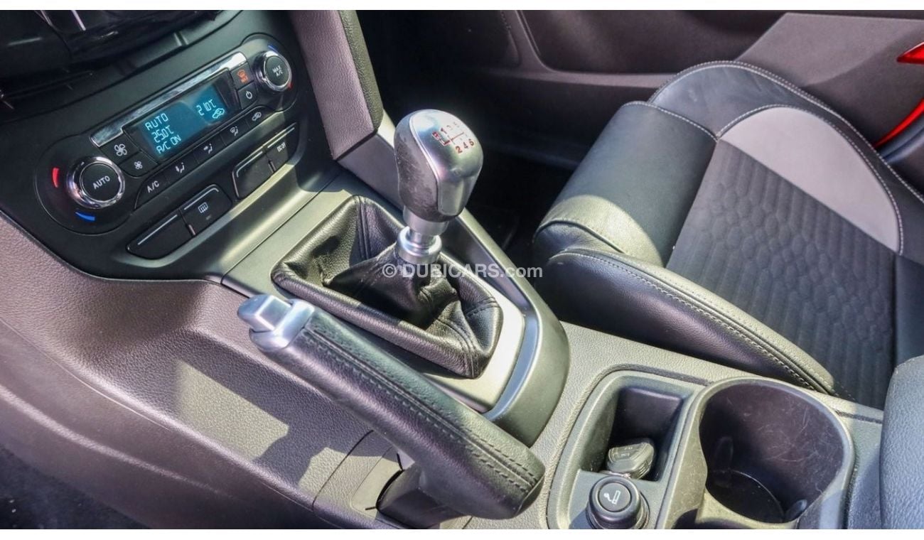 فورد فوكاس ST