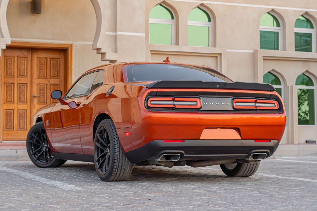 Dodge Challenger R/T Scat Pack 6.4L